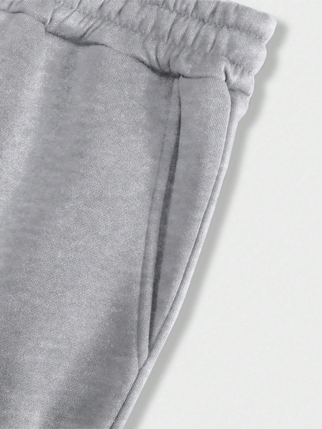 Hoodie and Jogging Pants Set for Men | Ideal for All Seasons
