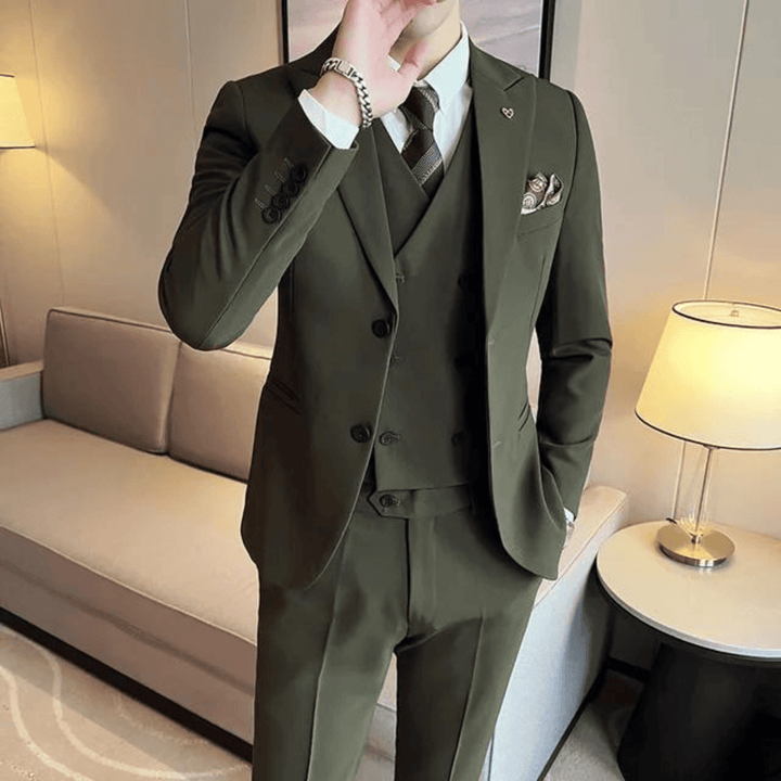 Ivy Manhattan | Three Piece Suit Ideal
