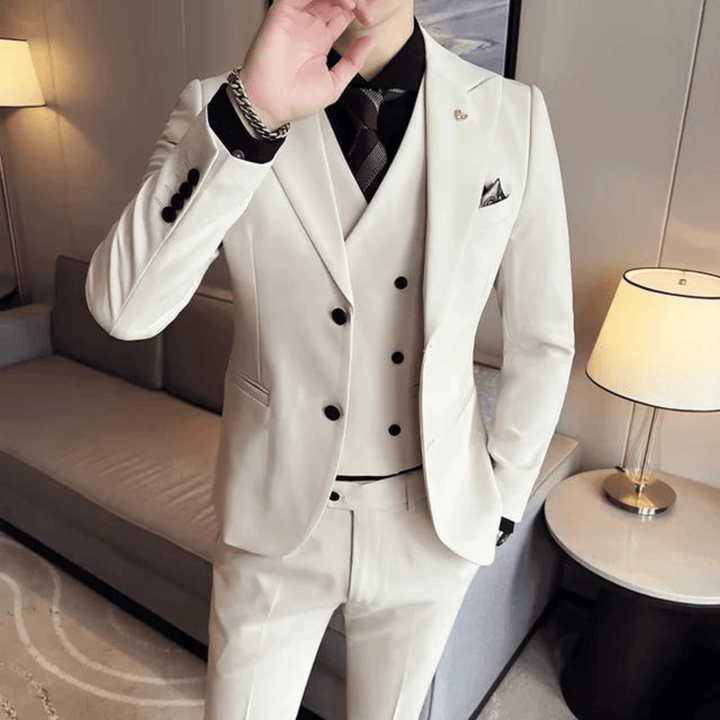 Ivy Manhattan | Three Piece Suit Ideal