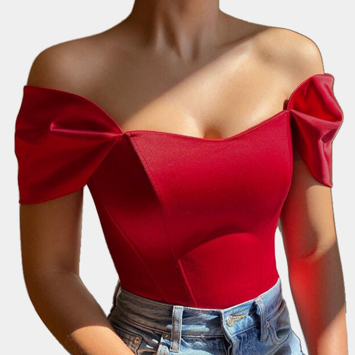 Ivy Manhattan | Mariyah Elegant Off Shoulder