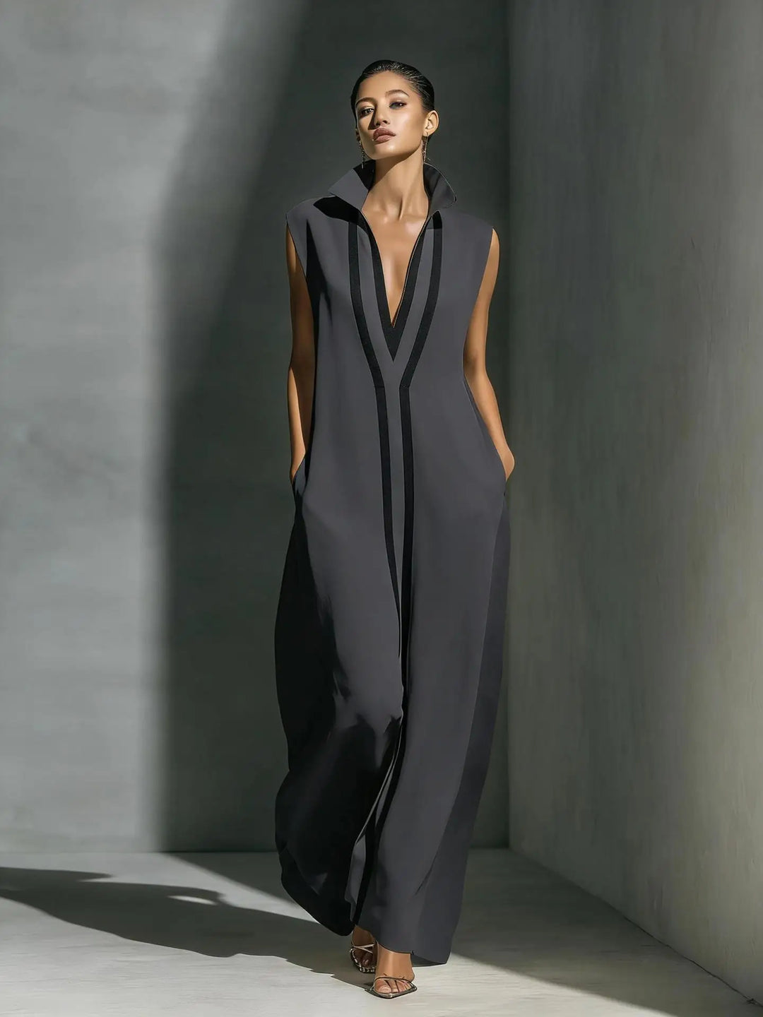 Premium Damen Neues Sommer-Modekleid Elegantes Farbblock-Design Atmungsaktives Weiches Maxikleid mit Stehkragen Ärmellos Locker Sitzendes Langes Kleid