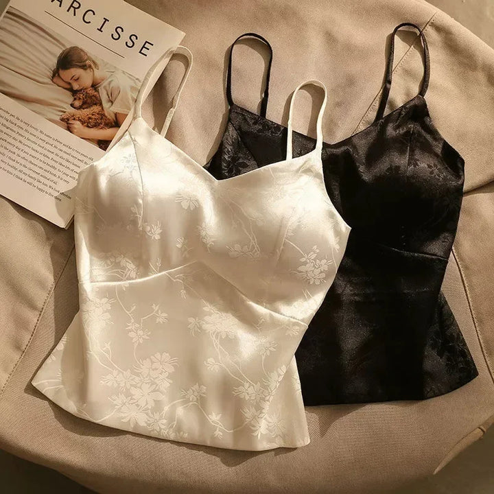 Ivy Manhattan | Satin