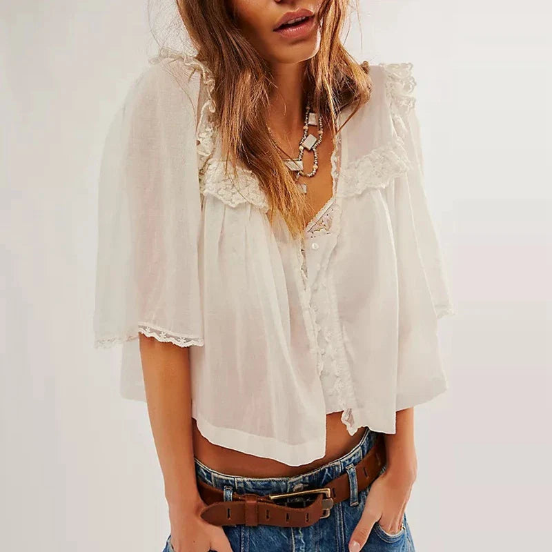 Ivy Manhattan | Ruffle Blouse
