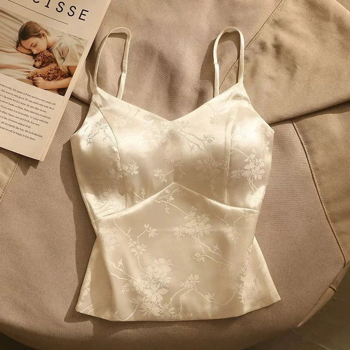 Ivy Manhattan | Satin