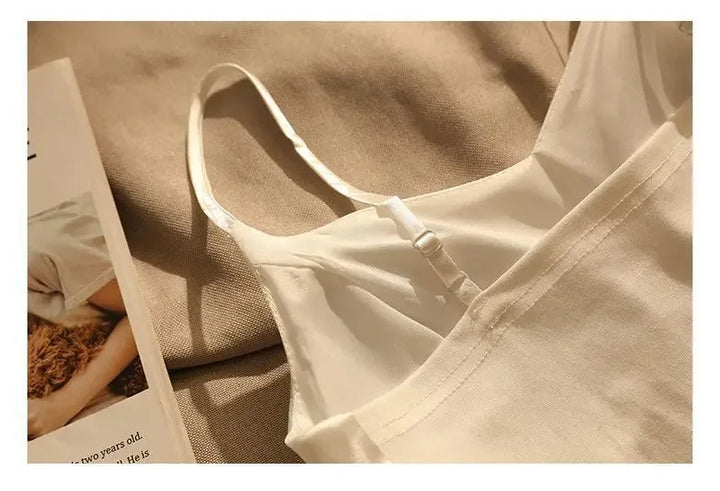 Ivy Manhattan | Satin