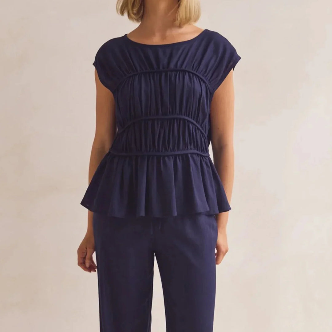 Ivy Manhattan | Top