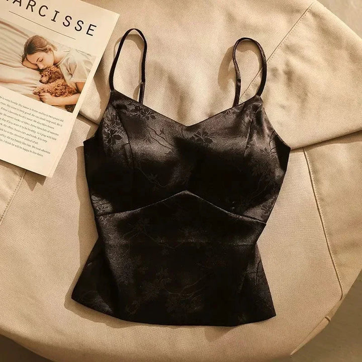 Ivy Manhattan | Satin