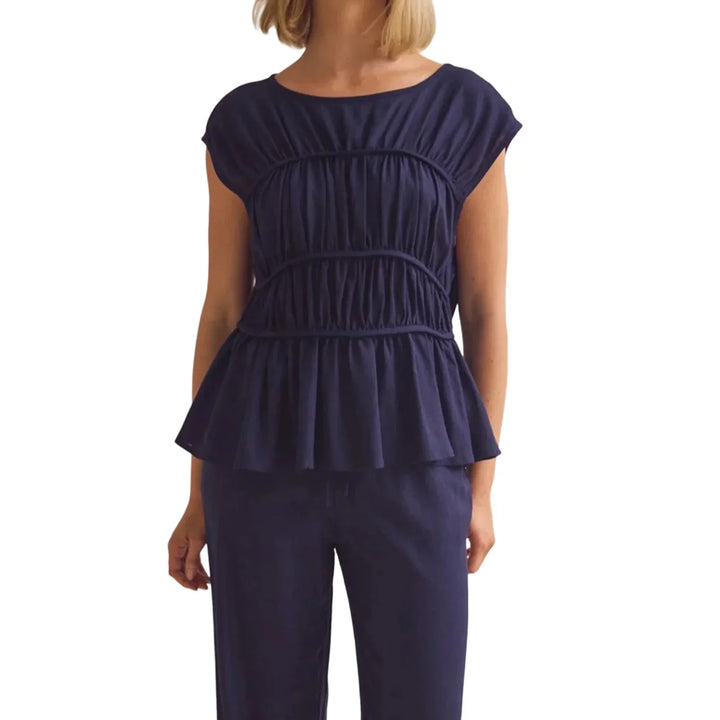 Ivy Manhattan | Top