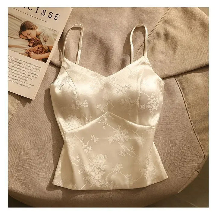 Ivy Manhattan | Satin