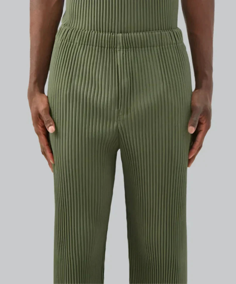 Ivy Manhattan | Mid Length Pleated Trousers