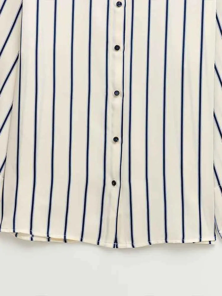 Ivy Manhattan | Button Blouse