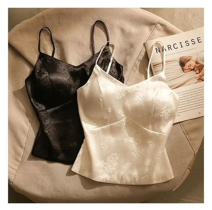 Ivy Manhattan | Satin