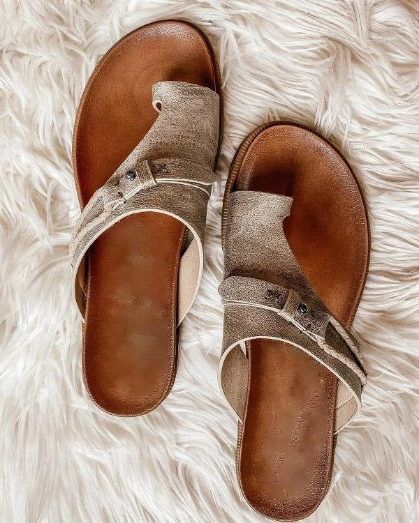 Women’s Sandals Toe Loop | Flat