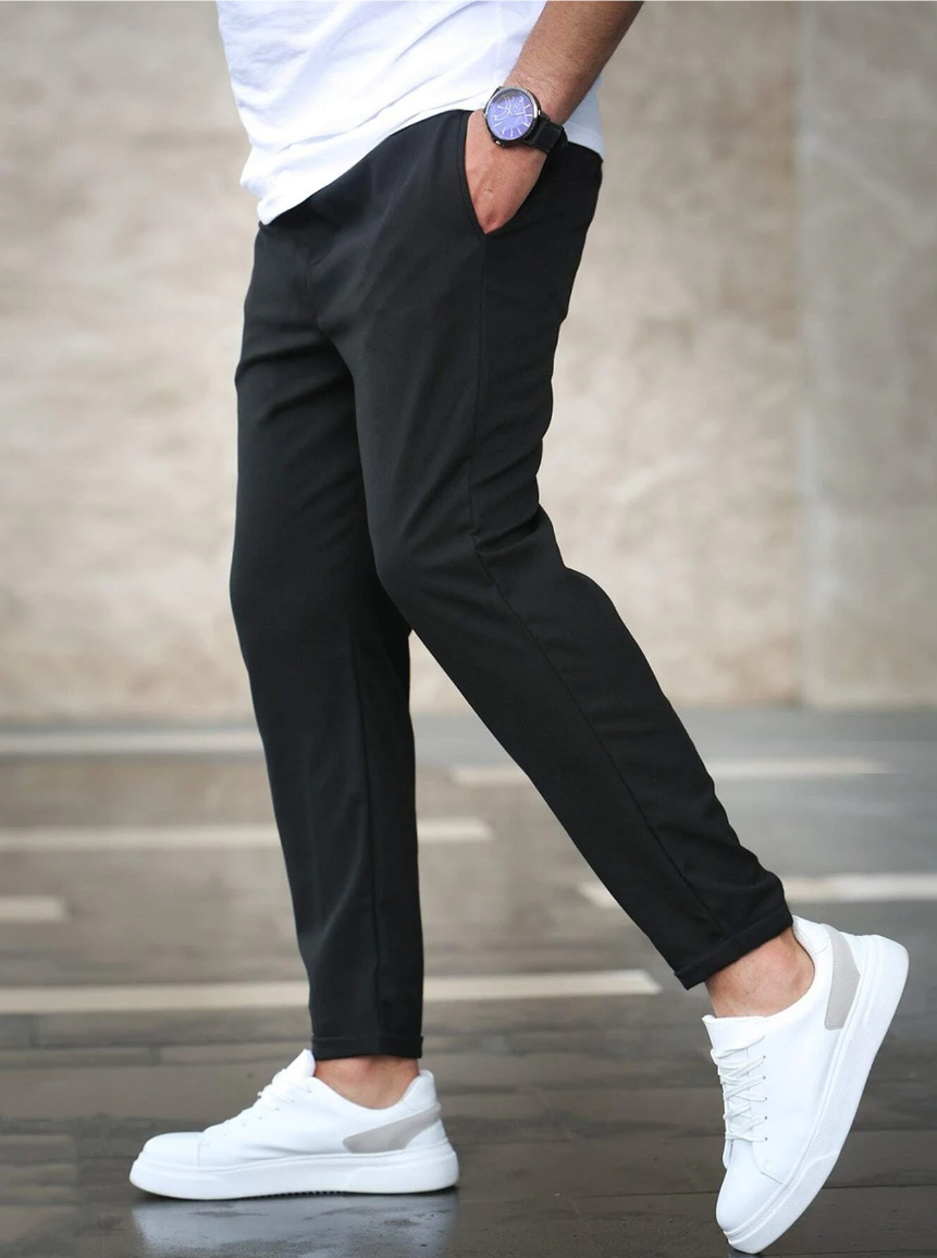 Ivy Manhattan | Slim Fit Jogging Pants