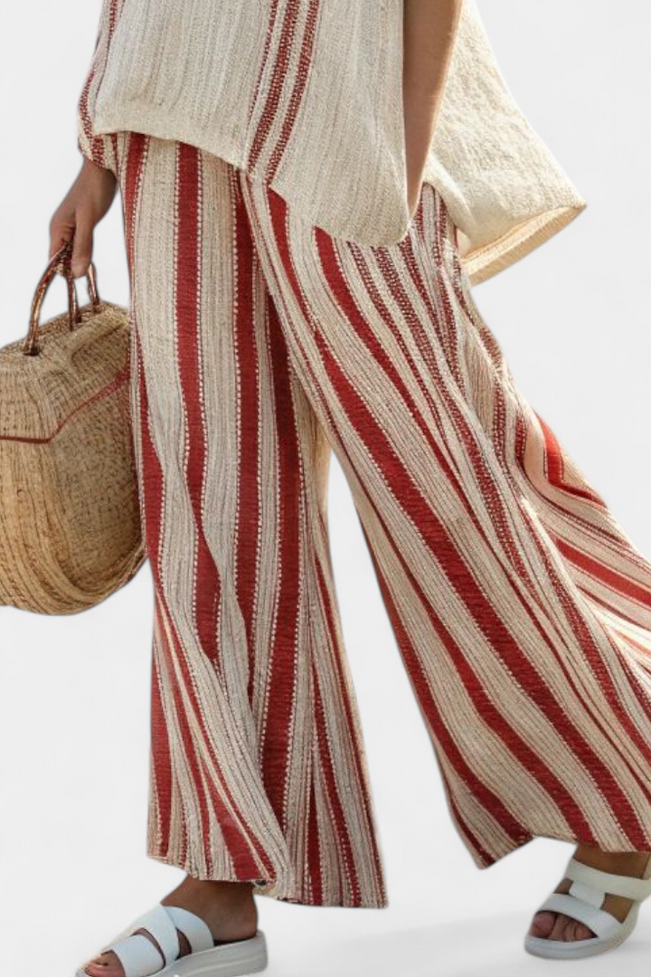 Mirella – structured red striped top and linen pants