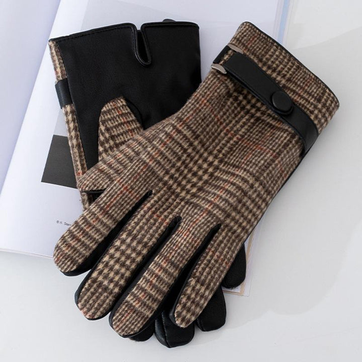 Ivy Manhattan | Patterned Touchscreen Gloves Ideal